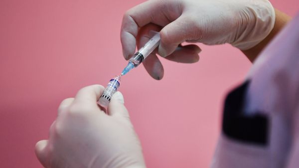 Вакцинация от коронавируса в Симферополе