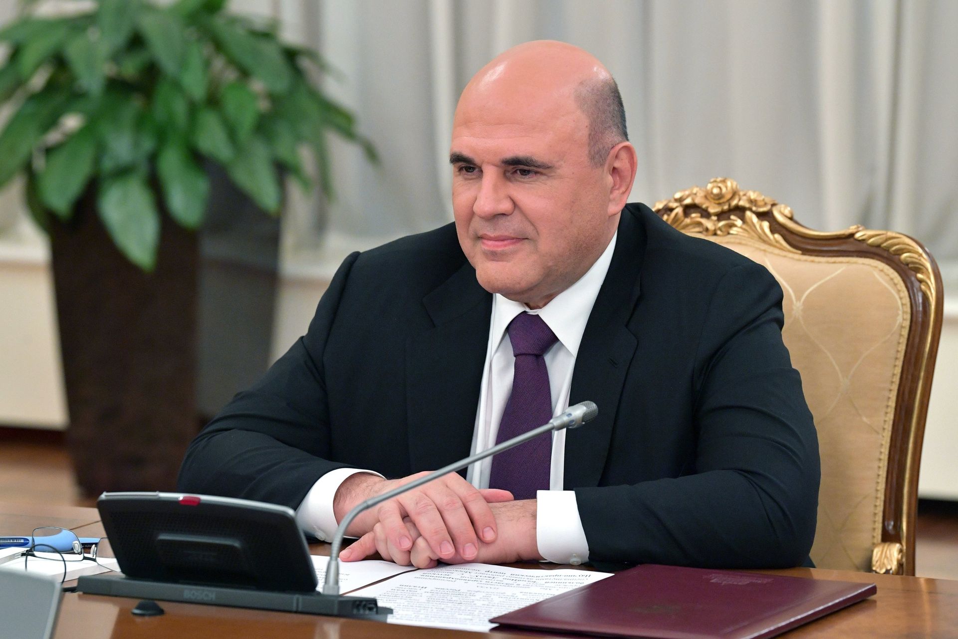 Встреча премьер-министра РФ М. Мишустина с секретарем Святого престола по отношениям с государствами П. Галлахером - ПРАЙМ, 1920, 03.06.2022