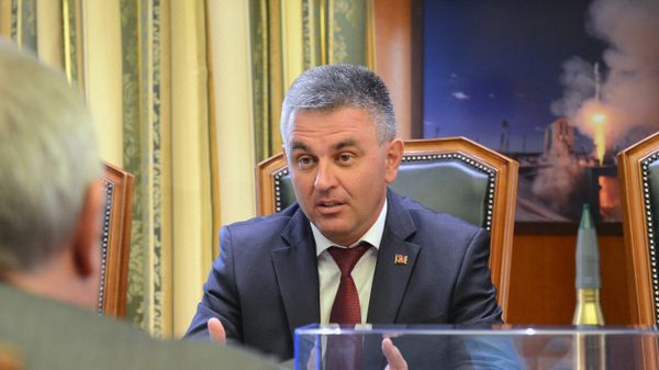 Встреча вице-премьера РФ Д. Рогозина и президента Приднестровья В. Красносельского