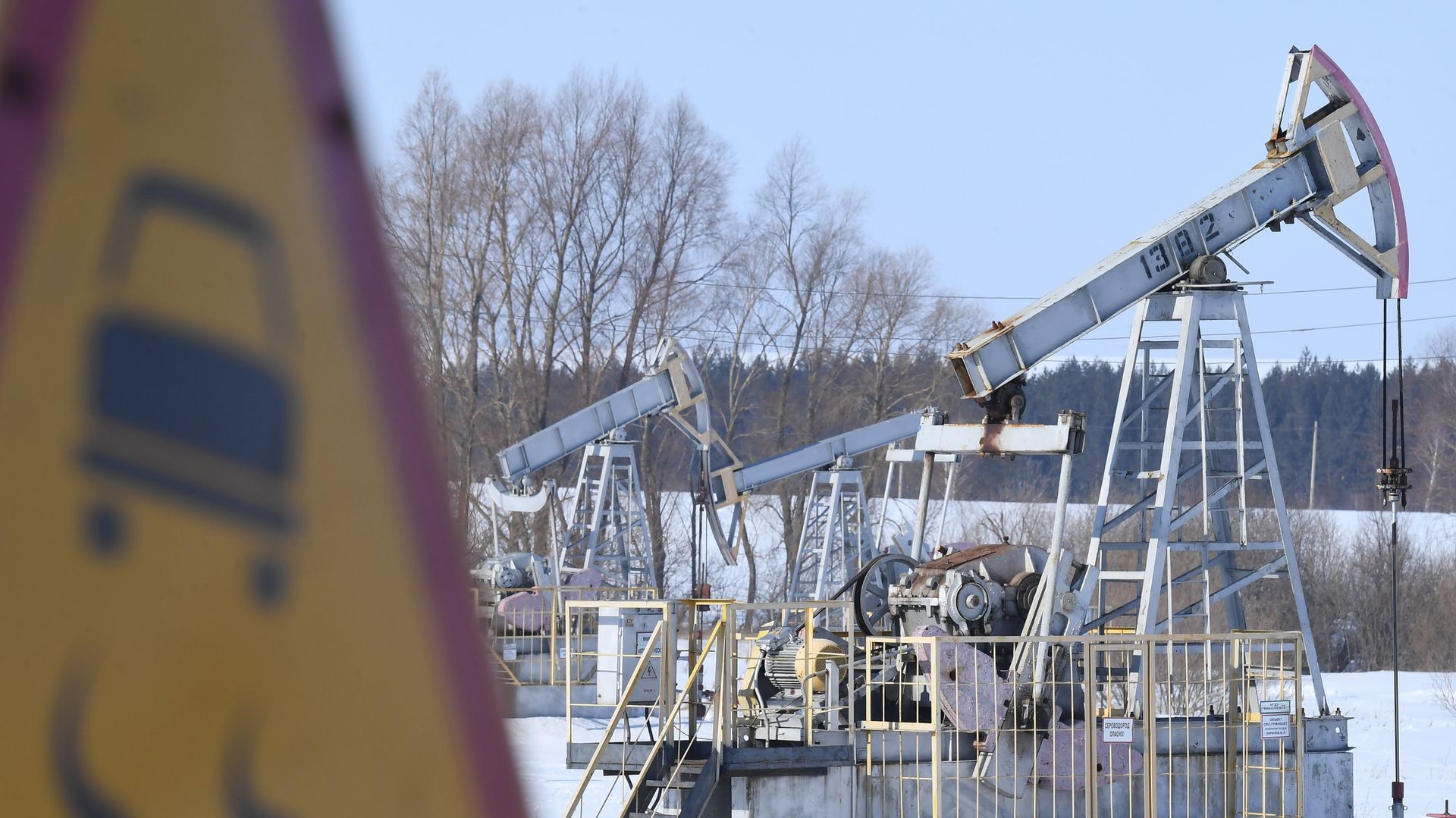 Нефтяные качалки в Татарстане Нефтяные качалки в Татарстане - ПРАЙМ, 1920, 18.03.2022