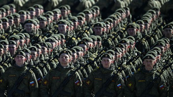 Совместная репетиция парада Победы на полигоне Алабино