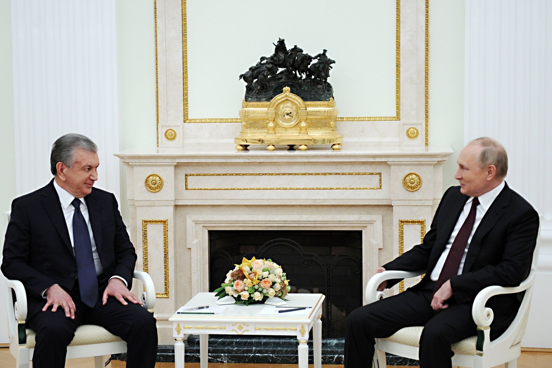Президент РФ В. Путин встретился с президентом Узбекистана Ш. Мирзиёевым - ПРАЙМ, 1920, 24.07.2022
