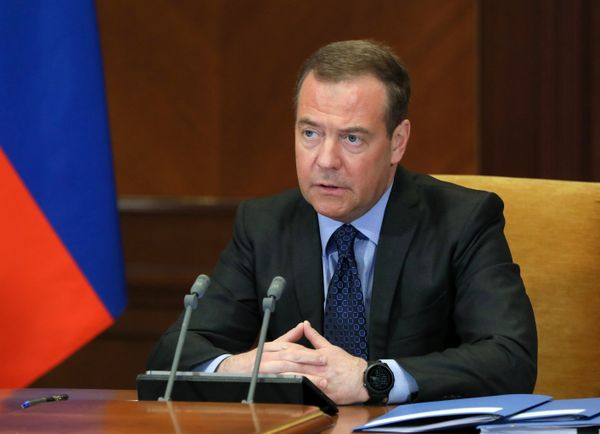Зампред Совбеза РФ Дмитрий Медведев