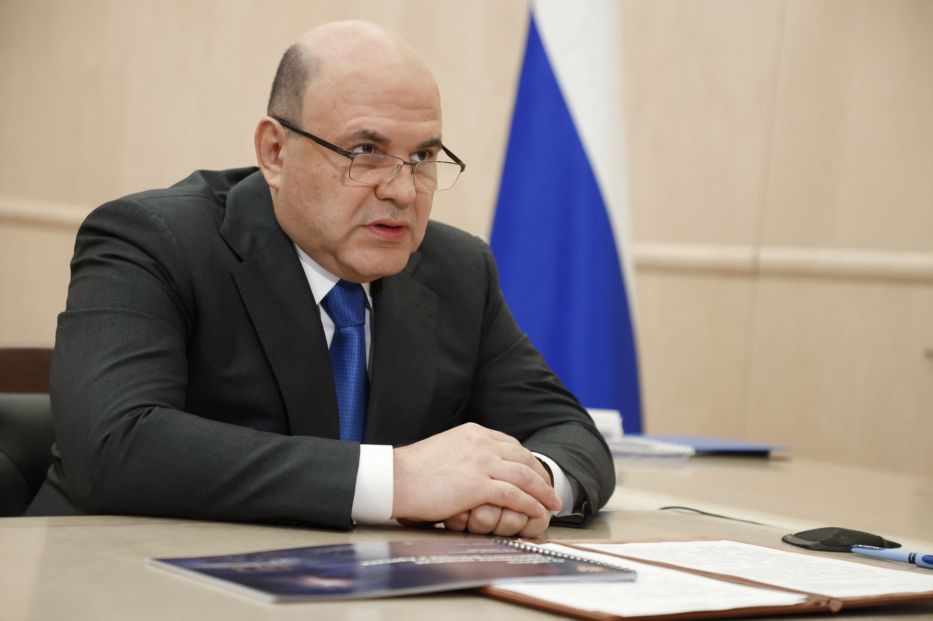 Премьер-министр РФ М. Мишустин встретился с главой корпорации по развитию Дальнего Востока и Арктики Н. Запрягаевым Премьер-министр РФ М. Мишустин встретился с главой корпорации по развитию Дальнего Востока и Арктики Н. Запрягаевым - ПРАЙМ, 1920, 11.08.2022