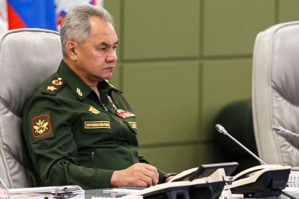 Министр обороны РФ С. Шойгу провел селекторное совещание Министр обороны РФ С. Шойгу провел селекторное совещание