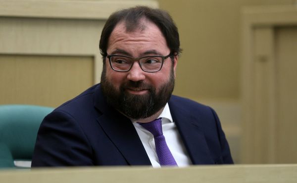 Министр цифрового развития, связи и массовых коммуникаций РФ Максут Шадаев Министр цифрового развития, связи и массовых коммуникаций РФ Максут Шадаев