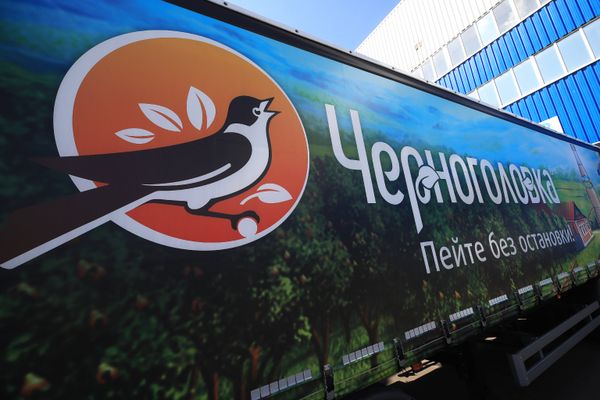 Производство напитков на заводе Аквалайф в Черноголовке
