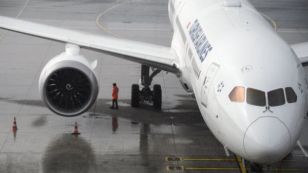 Самолет авиакомпании Turkish Airlines в Международном аэропорту Стамбул