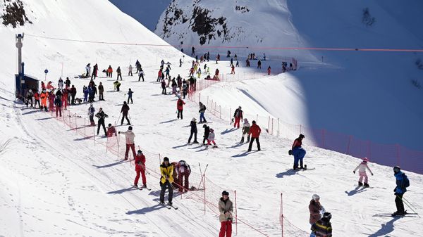 Старт горнолыжного сезона на курорте Красная поляна