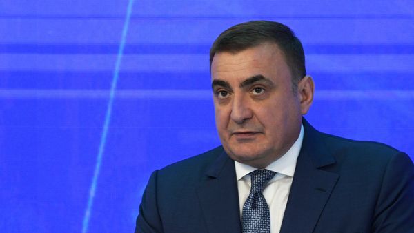 Губернатор Тульской области Алексей Дюмин Губернатор Тульской области Алексей Дюмин