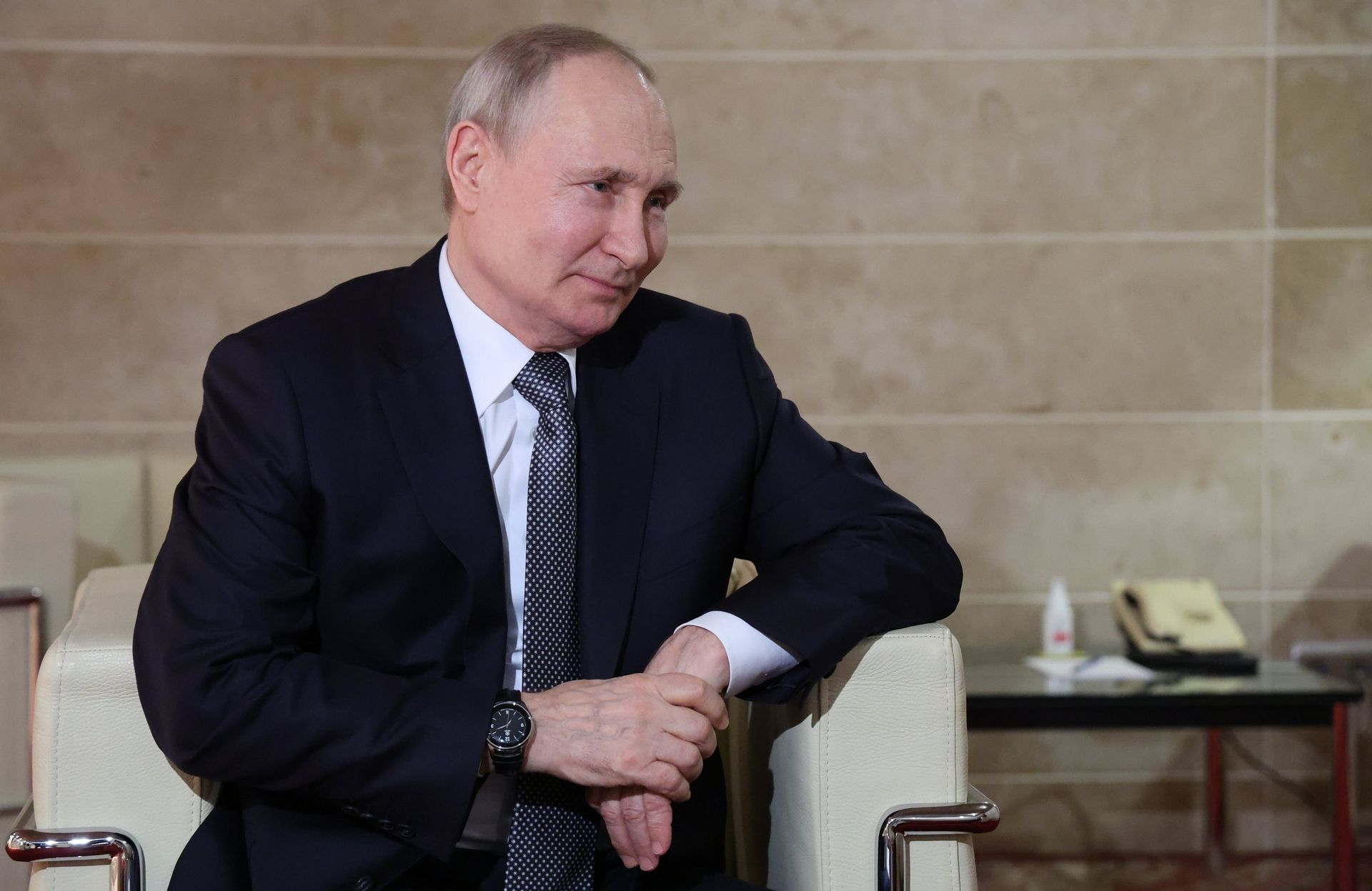 Президент РФ В. Путин встретился с худруком Мариинского театра В. Гергиевым - ПРАЙМ, 1920, 19.05.2023