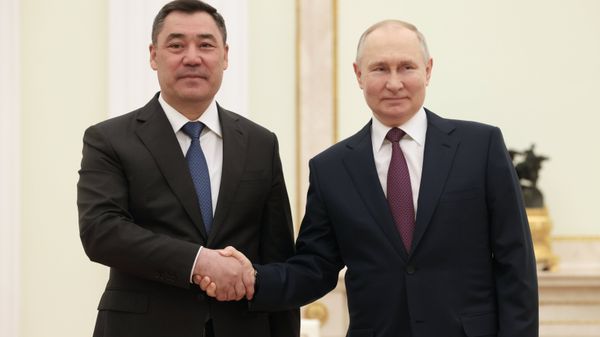 В. Путин с С. Жапаровым