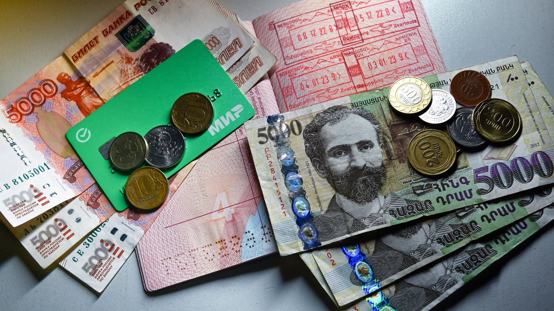 Что будет с переводами граждан, если Россию включат в черные списки FATF Что будет с переводами граждан, если Россию включат в черные списки FATF - ПРАЙМ, 1920, 08.06.2023