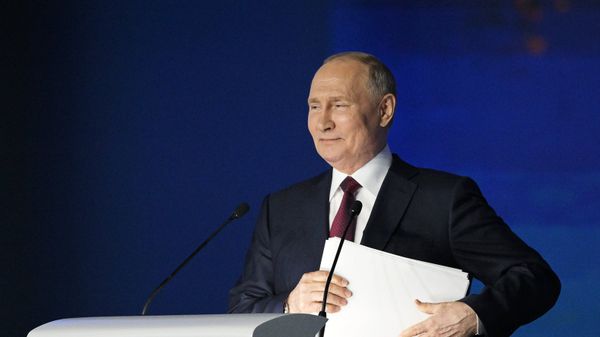 ПМЭФ-2023. Президент РФ В. Путин на пленарном заседании