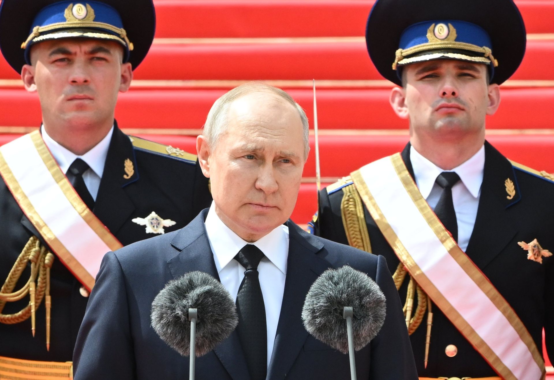 Обращение президента РФ В. Путина к подразделениям Минобороны, Росгвардии, МВД, ФСБ и ФСО - ПРАЙМ, 1920, 27.06.2023