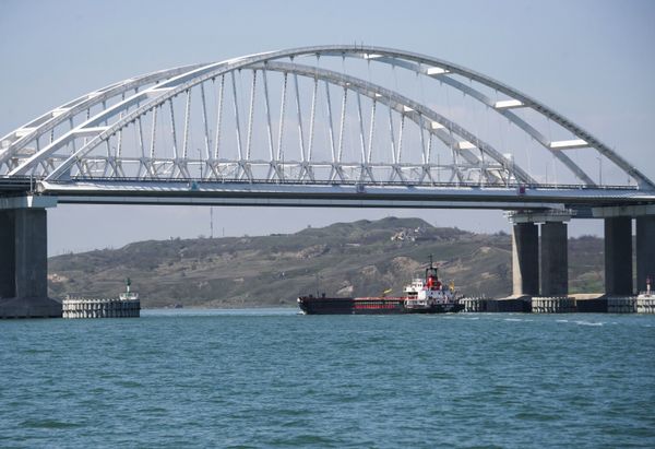 Виды Крымского моста