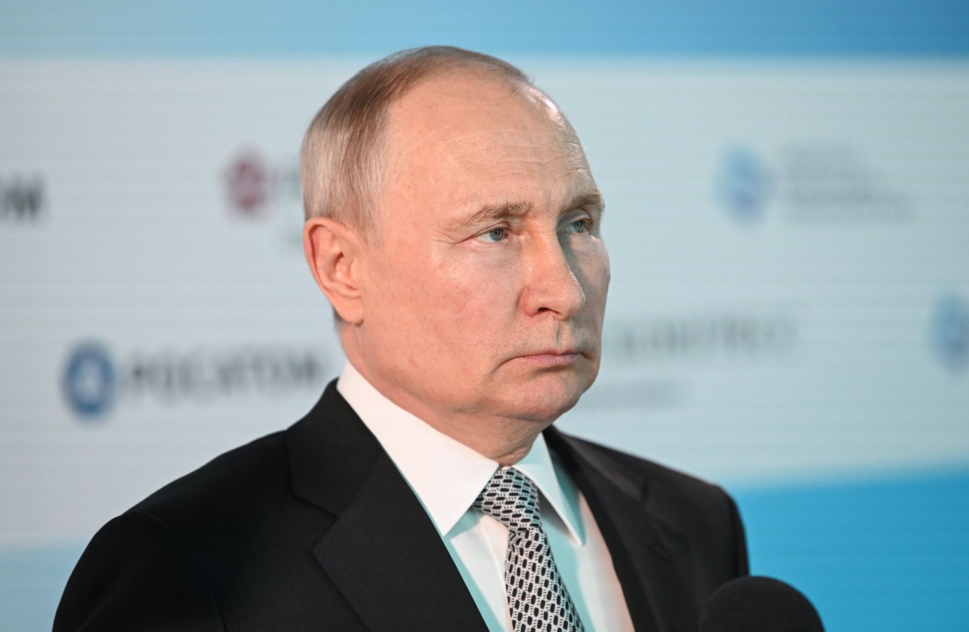 Президент РФ В. Путин посетил форум будущих технологий - ПРАЙМ, 1920, 11.10.2023