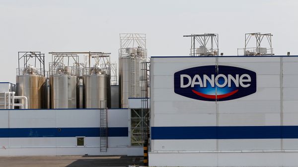 Логотип Danone