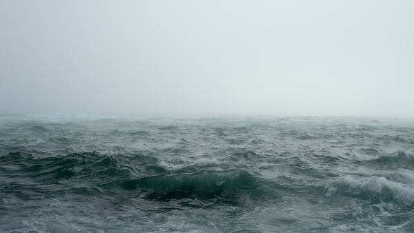 Волны, море