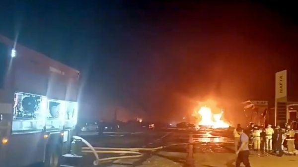 Последствия взрыва автосервиса в Махачкале
