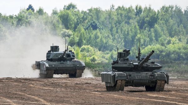 Танки Т-90МС Прорыв и Т-14 Армата