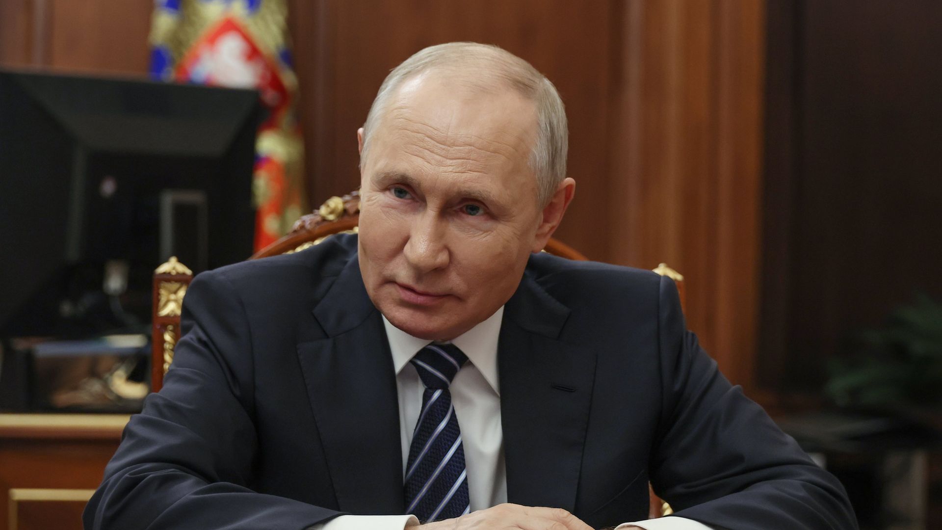 Встреча президента РФ В. Путина и врио губернатор Омской области В. Хоценко - ПРАЙМ, 1920, 18.09.2023