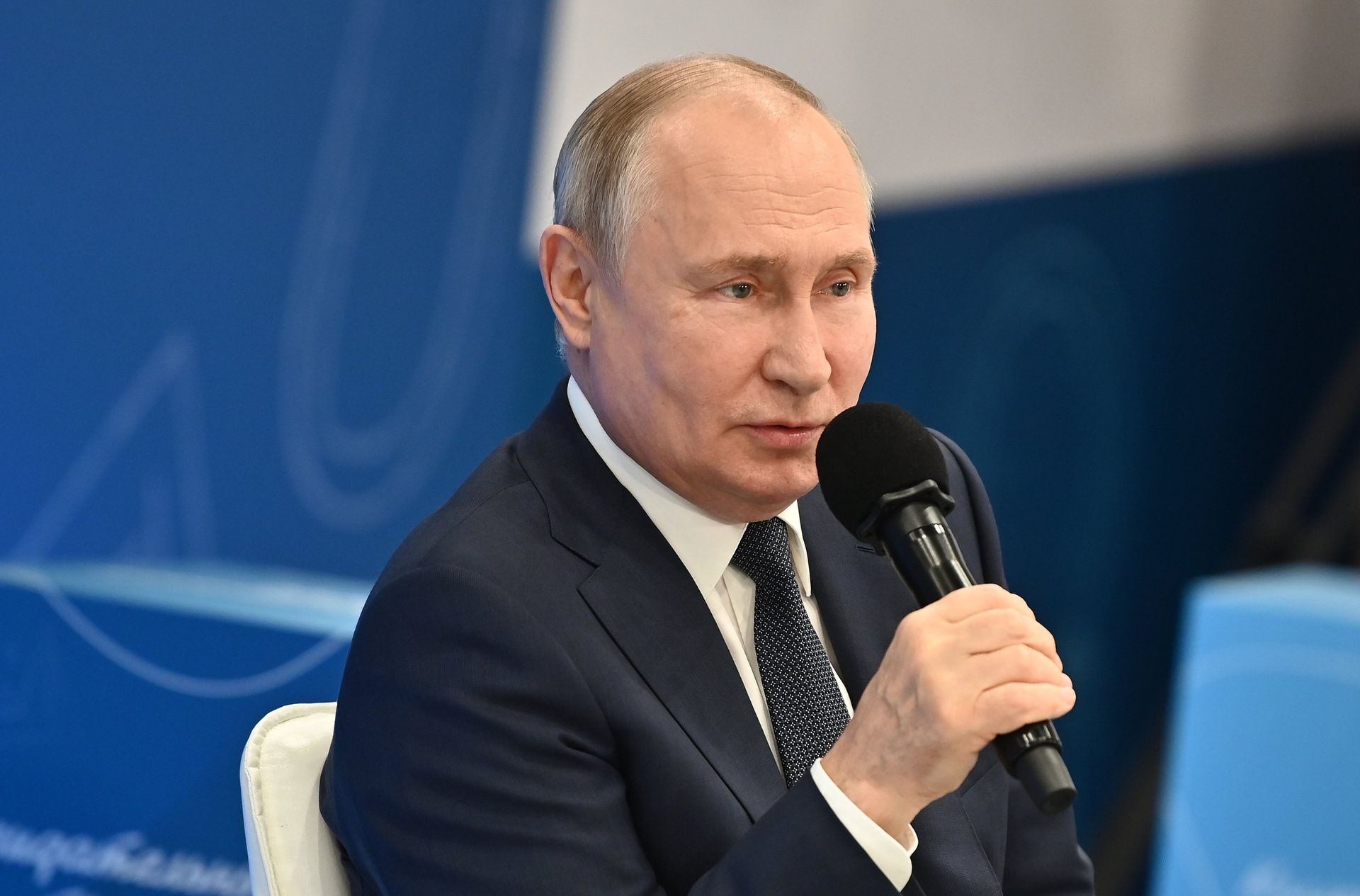 Президент РФ В. Путин посетил мастерскую управления Сенеж - ПРАЙМ, 1920, 13.09.2023