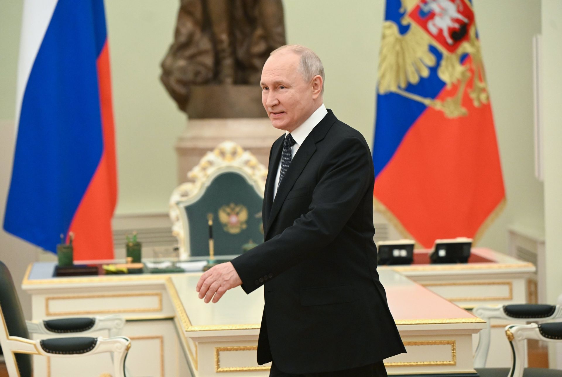 Встреча президента РФ В. Путина с премьер-министром Ирака М. ас-Судани - ПРАЙМ, 1920, 10.10.2023