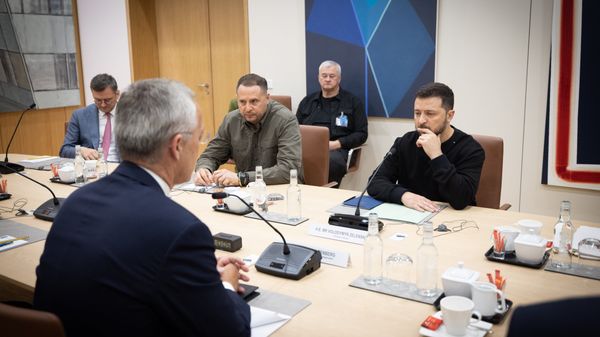 Владимир Зеленский в штаб-квартире НАТО