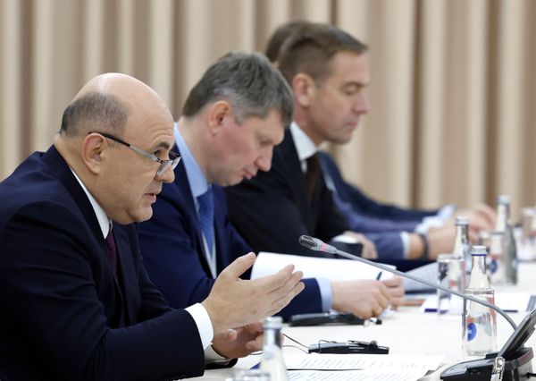 Премьер-министр РФ М. Мишустин принял участие в работе межправительственного совета стран ЕАЭС и Совета глав правительств СНГ и государств - членов ШОС в Бишкеке