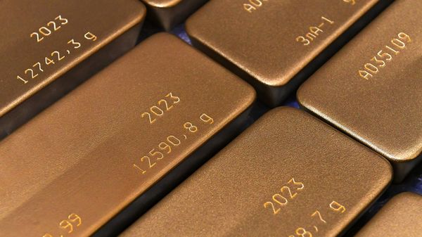 Готовые маркированные слитки золота высшей пробы 99,99% чистоты 