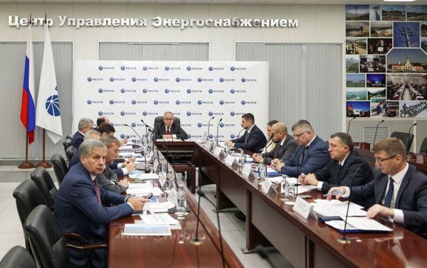 России подвели итоги управления единой энергосетью за девять месяцев