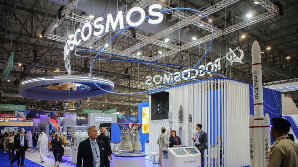 Стенд Роскосмоса на Dubai Airshow-2023