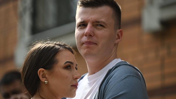 Заседание суда по вопросу о переводе под домашний арест В. Чекалиной