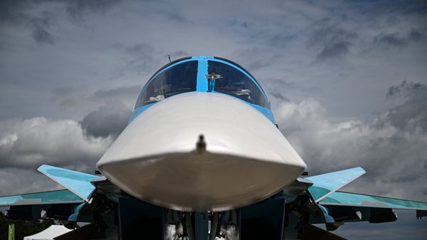 Истребитель-бомбардировщик Су-34 ВКС РФ