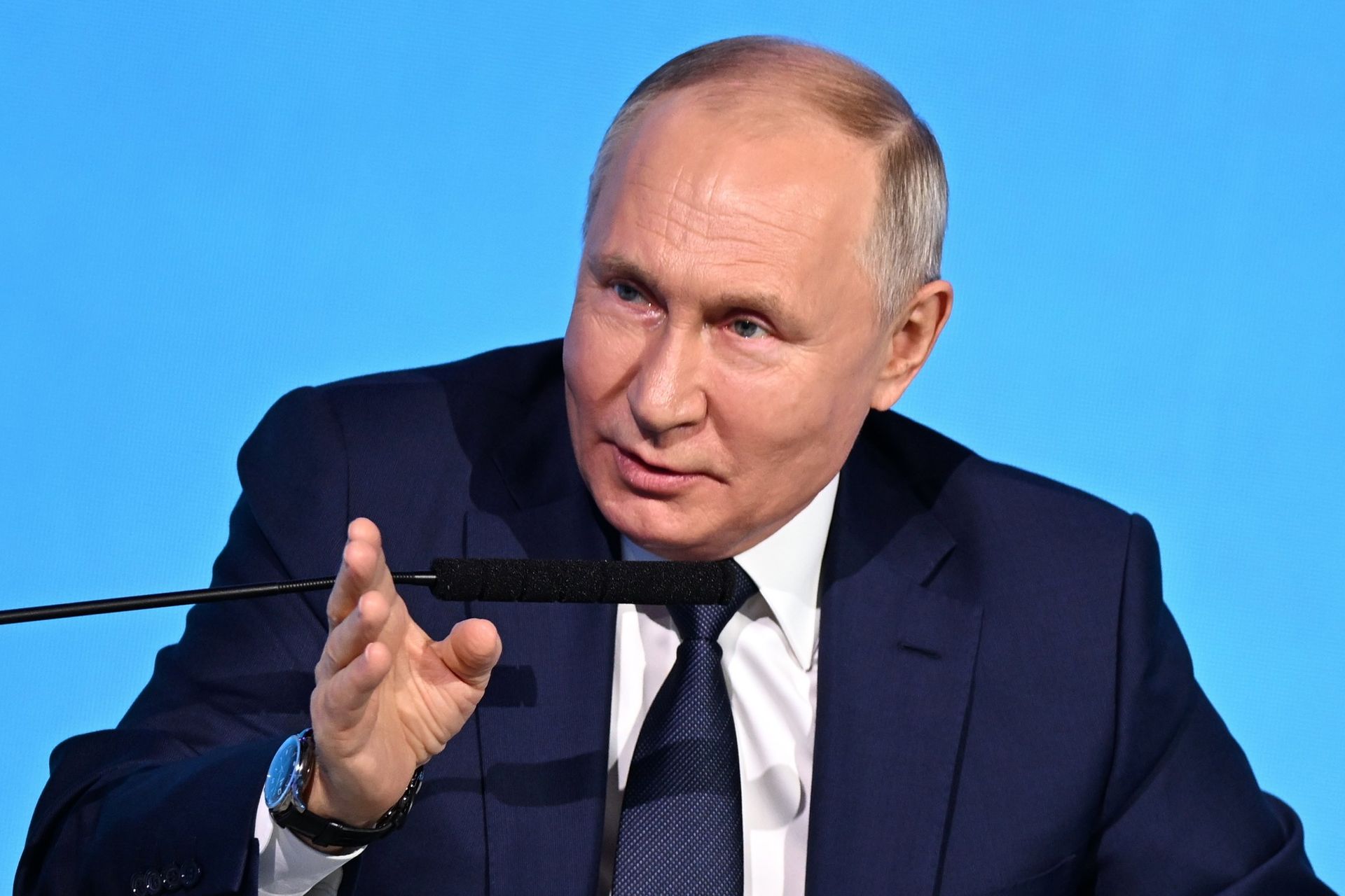 Президент РФ В. Путин посетил конференцию по искусственному интеллекту AI Journey - ПРАЙМ, 1920, 28.11.2023