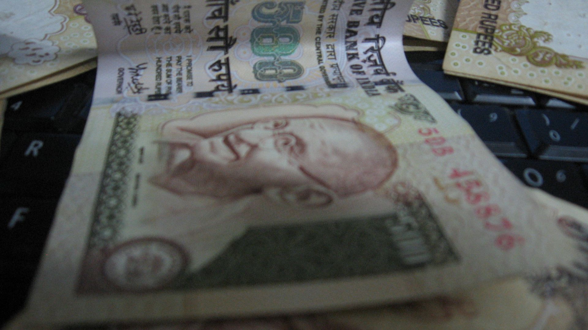 Индийские рупии - ПРАЙМ, 1920, 13.08.2024