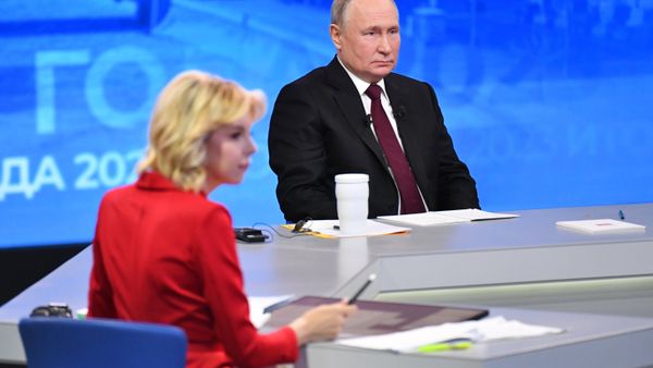 Прямая линия и большая пресс-конференция президента РФ В. Путина