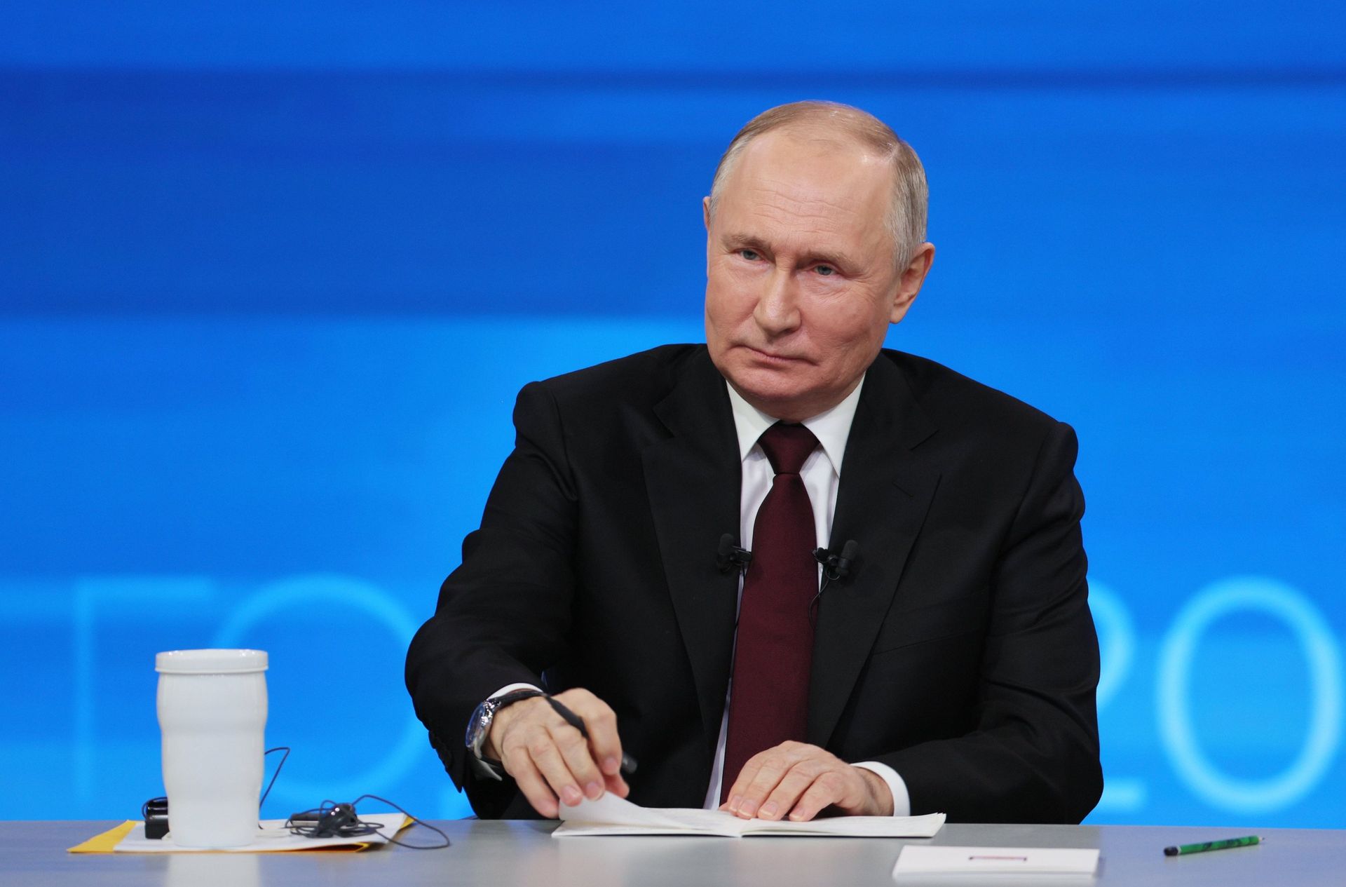 Прямая линия и большая пресс-конференция президента РФ В. Путина - ПРАЙМ, 1920, 17.12.2023