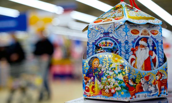 Продажа новогодних товаров