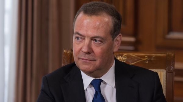 Дмитрий Медведев