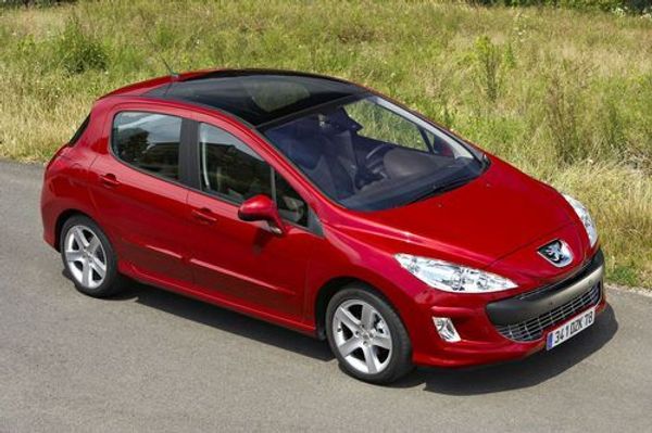Российский завод PSA Peugeot-Citroen и Mitsubishi Motors официально откроется сегодня в Калуге
