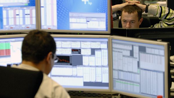 Спрос на 10-летние гособлигации Греции превысил предложение