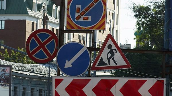 Кризис и дороги. Строительство новых трасс в Москве заморожено, начатые проекты завершат с опозданием