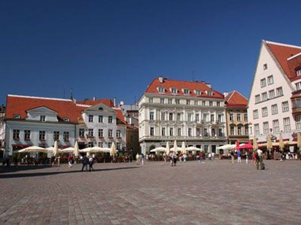 Самолеты Аэрофлота после 10-летнего перерыва вновь начали летать в Таллин