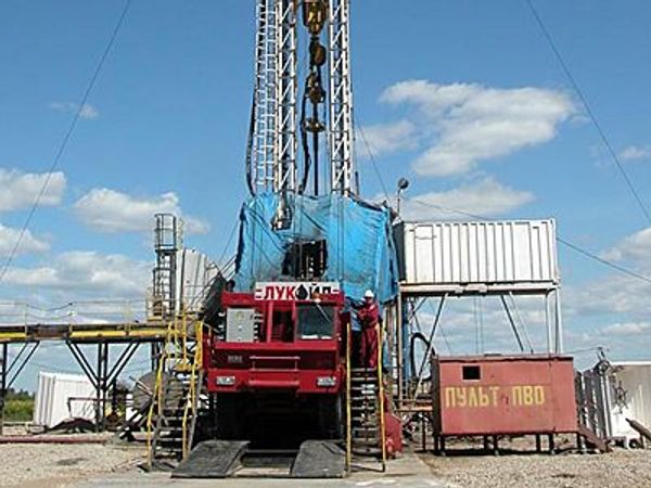 НОВАТЭК поставит бразильской Braskem в 2013 г до 1 млн т нафты, произведенной в Усть-Луге НОВАТЭК поставит бразильской Braskem в 2013 г до 1 млн т нафты, произведенной в Усть-Луге