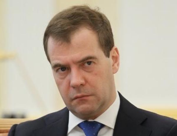 Медведев поручил Минпромторгу разобраться со стоимостью достройки плавучей теплоэлектростанции Медведев поручил Минпромторгу разобраться со стоимостью достройки плавучей теплоэлектростанции