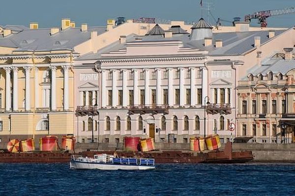 Три вице-губернатора Ленинградской обл покидают свои посты