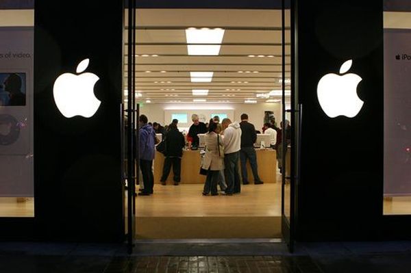 ЕС договорился с Apple и издателями электронных книг об отмене ограничений для конкурентов ЕС договорился с Apple и издателями электронных книг об отмене ограничений для конкурентов