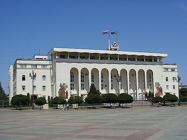 Гендиректор ОАО Нафта-Москва перешел на работу в правительство Дагестана Гендиректор ОАО Нафта-Москва перешел на работу в правительство Дагестана